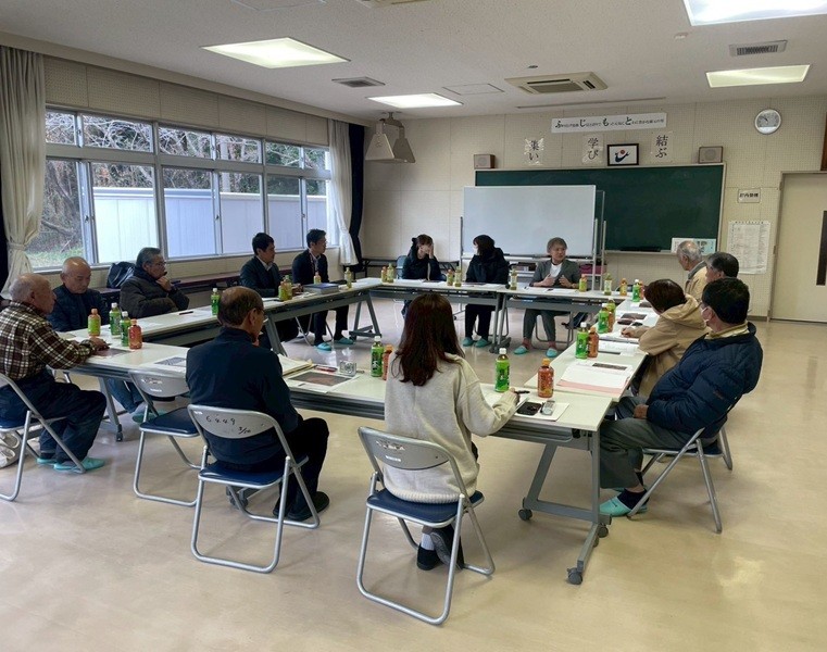 藤元小学校跡地活用に関する住民説明会を開催しました